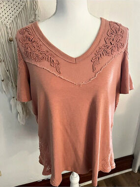 Miss Me Embroidered Pink Boho Top Size Medium